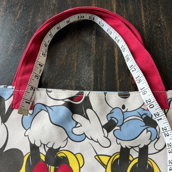 Disney Cream Canvas Tote Bag with one interior pocket. One size. New without Tag - Picture 4 of 9